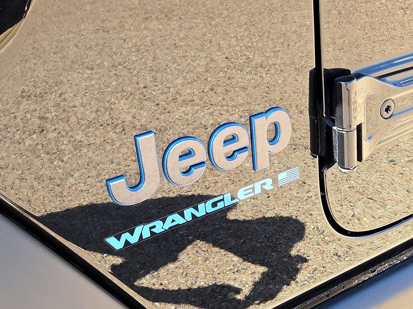 Used 2023 Jeep Wrangler Unlimited AWD/4WD image 12