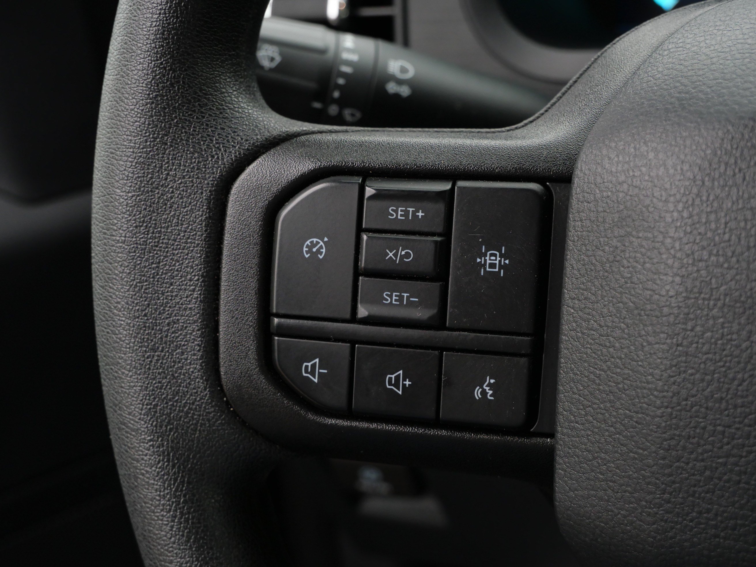 Used 2025 Ford F150 STX AWD/4WD image 25