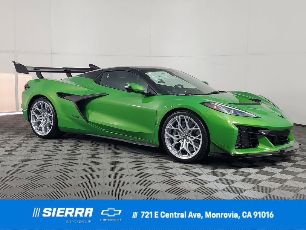 New 2026 Chevrolet Corvette ZR1 w/ ZR1 Carbon Fiber Aero Package image 1