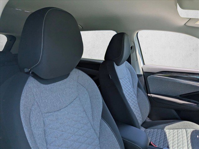 New 2026 Volkswagen Tiguan S FWD image 20