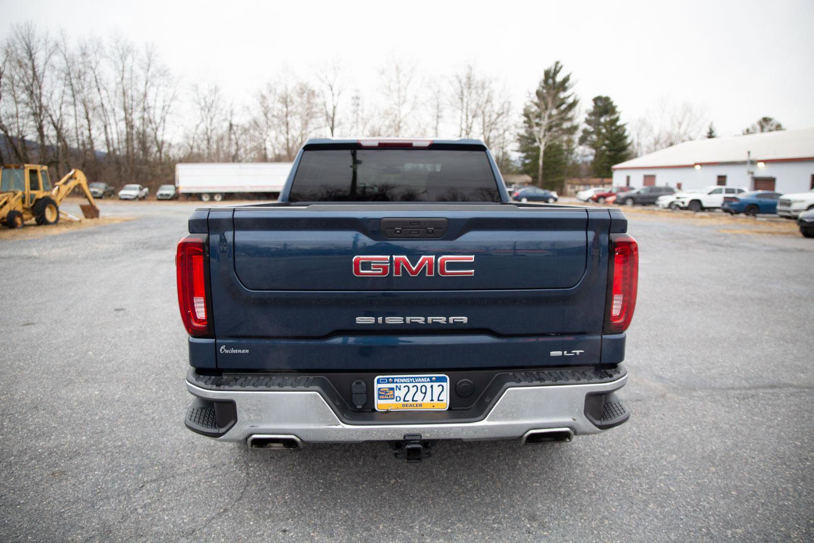 Used 2021 GMC Sierra 1500 SLT image 4