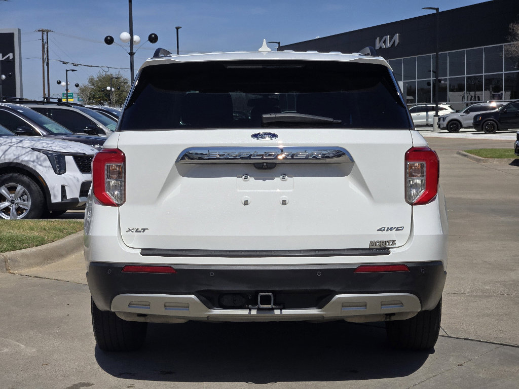 Used 2021 Ford Explorer XLT w/ Equipment Group 202A image 13