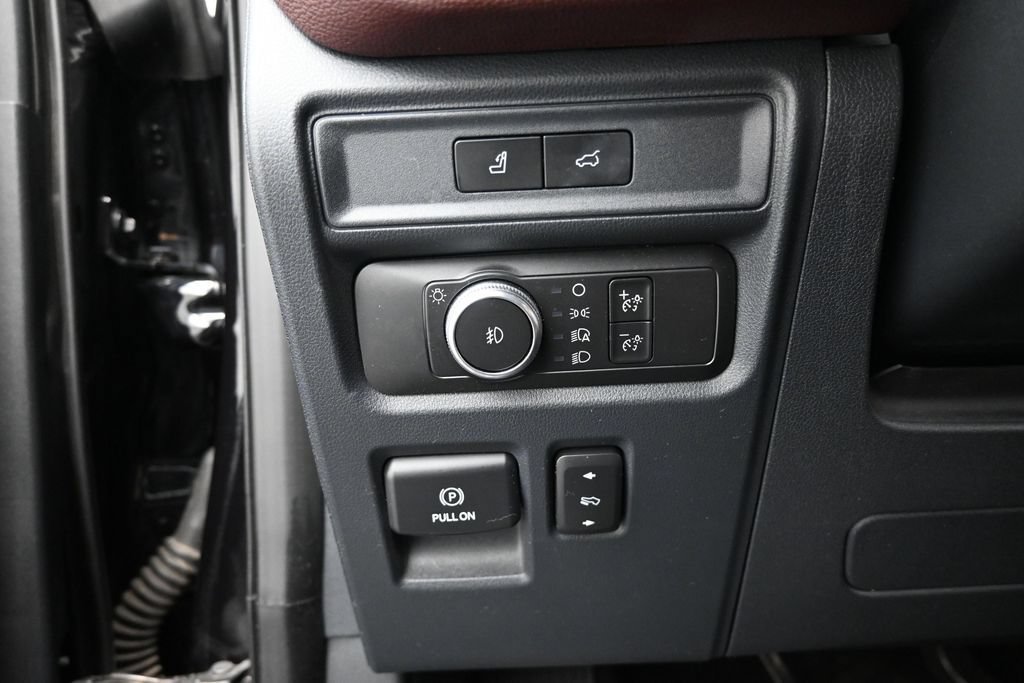 Used 2022 Ford Expedition Max Limited AWD/4WD image 12