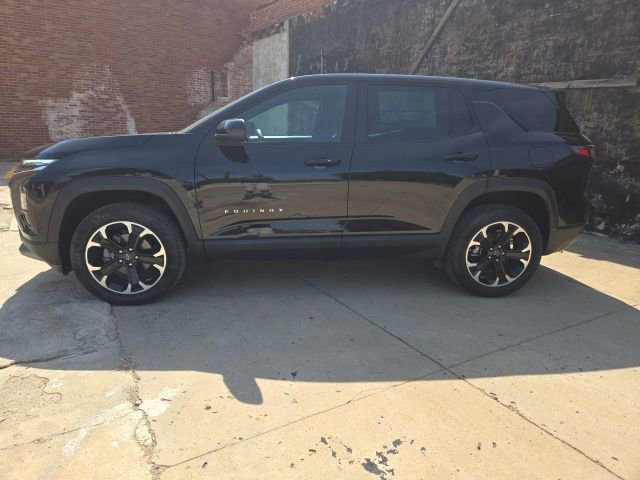 New 2025 Chevrolet Equinox LT image 4