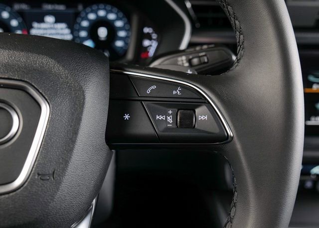 New 2025 Audi Q3 2.0T Premium image 19