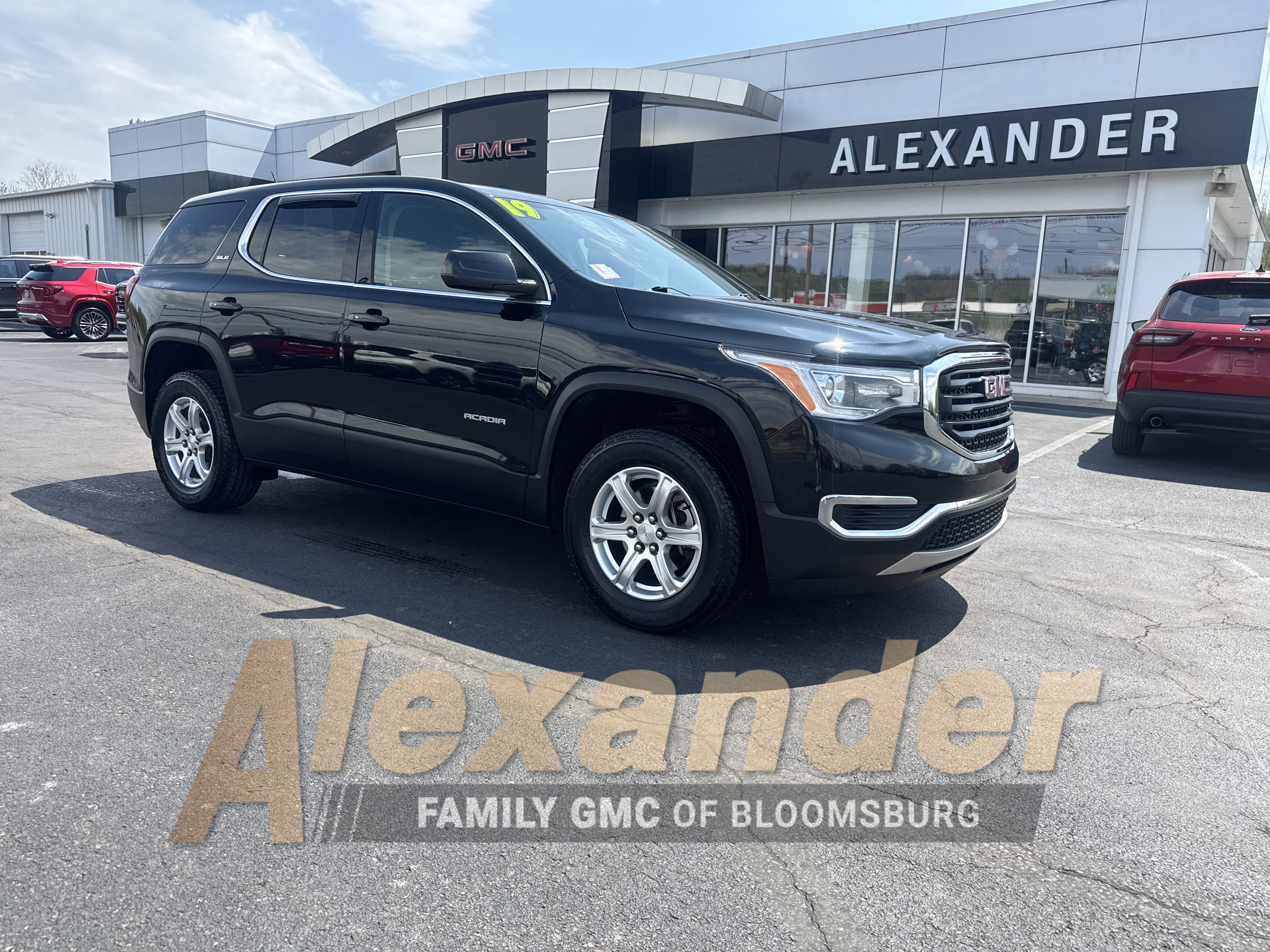 Used 2019 GMC Acadia SLE