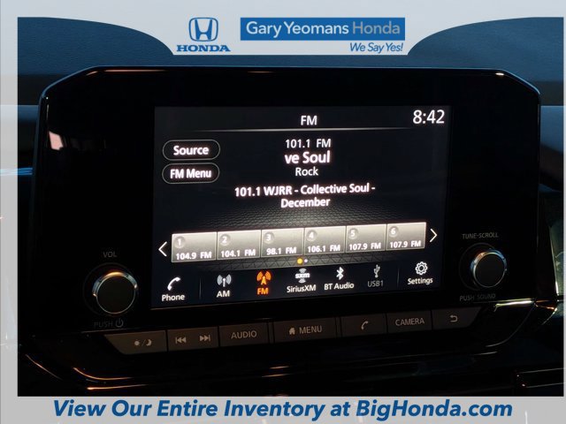Used 2022 Nissan Pathfinder SV FWD image 20
