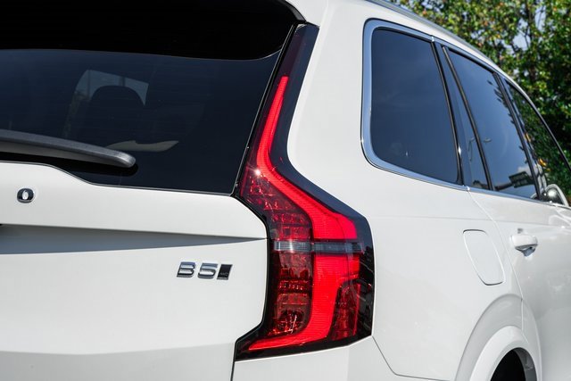 New 2026 Volvo XC90 B5 Plus image 6