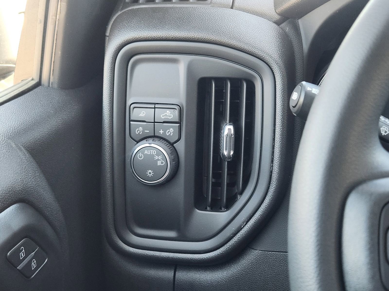 New 2026 Chevrolet Silverado 1500 W/T w/ WT Safety Package RWD image 20