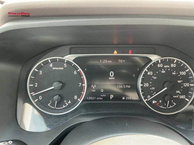 Used 2023 Nissan Rogue S image 17