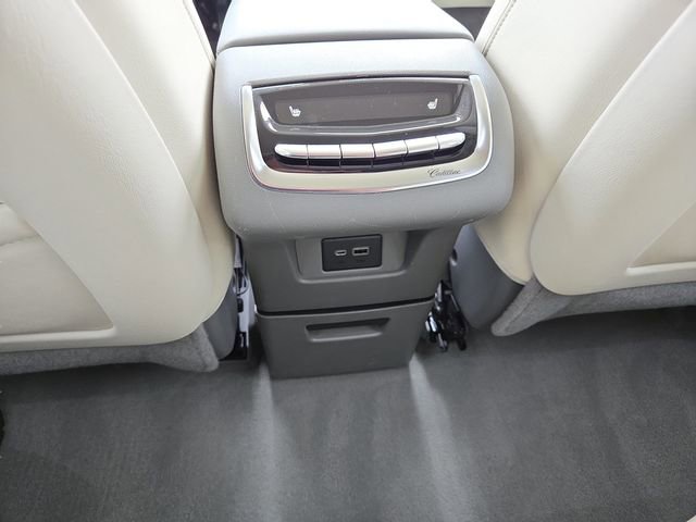 Certified 2023 Cadillac XT6 Premium Luxury AWD/4WD image 12