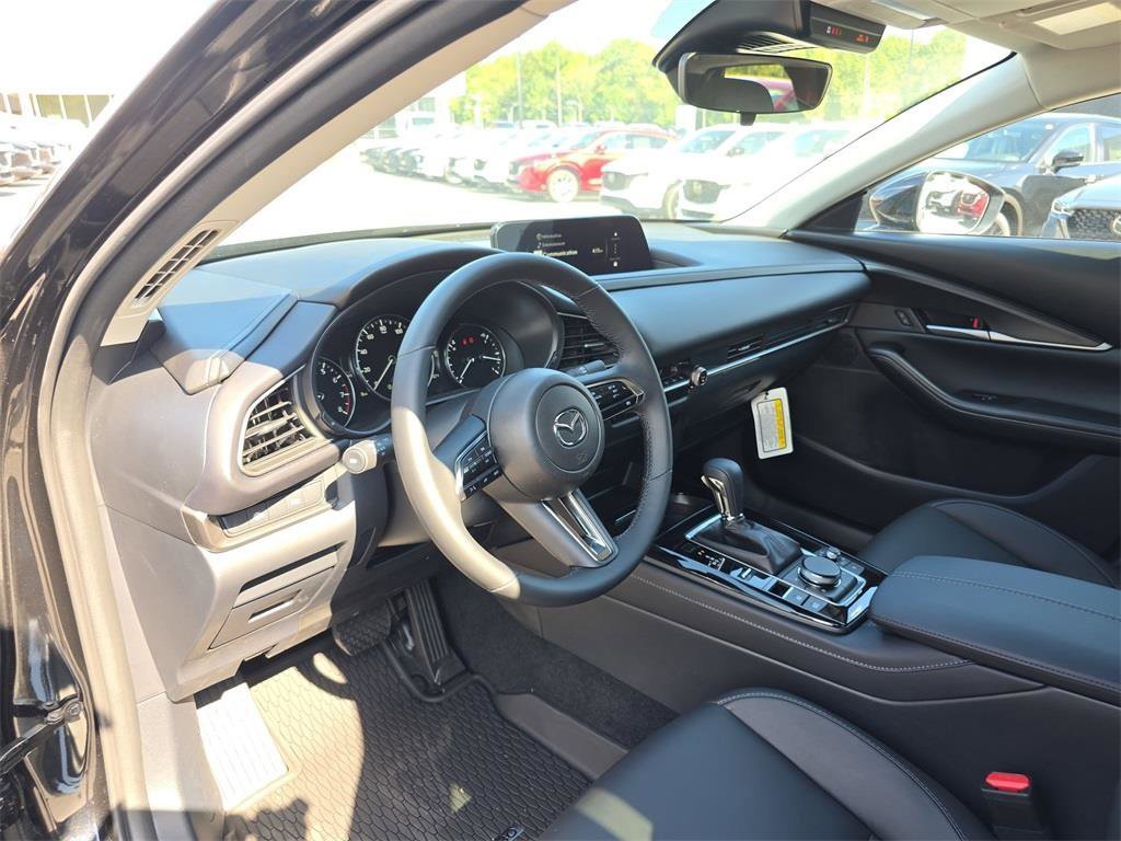 New 2025 MAZDA CX-30 AWD 2.5 S w/ Select Sport Pkg image 13