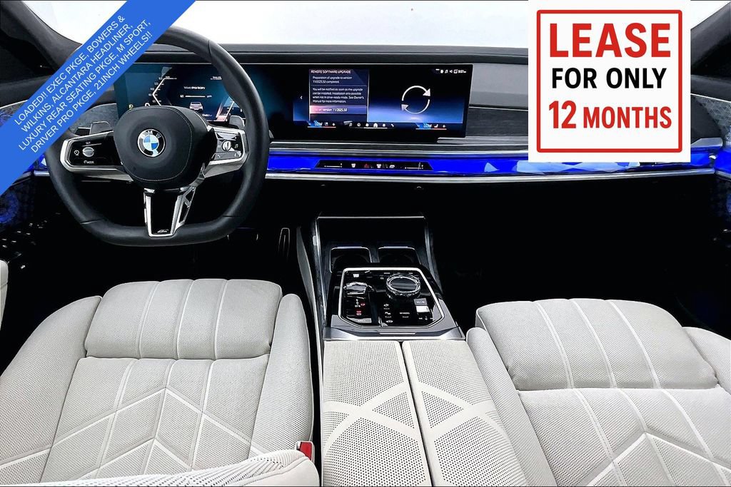 Used 2025 BMW 760i xDrive AWD/4WD image 19