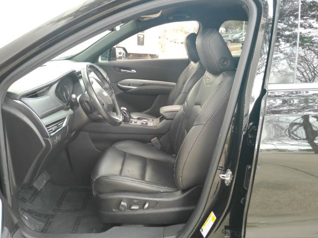 Used 2019 Cadillac XT4 Premium Luxury image 14