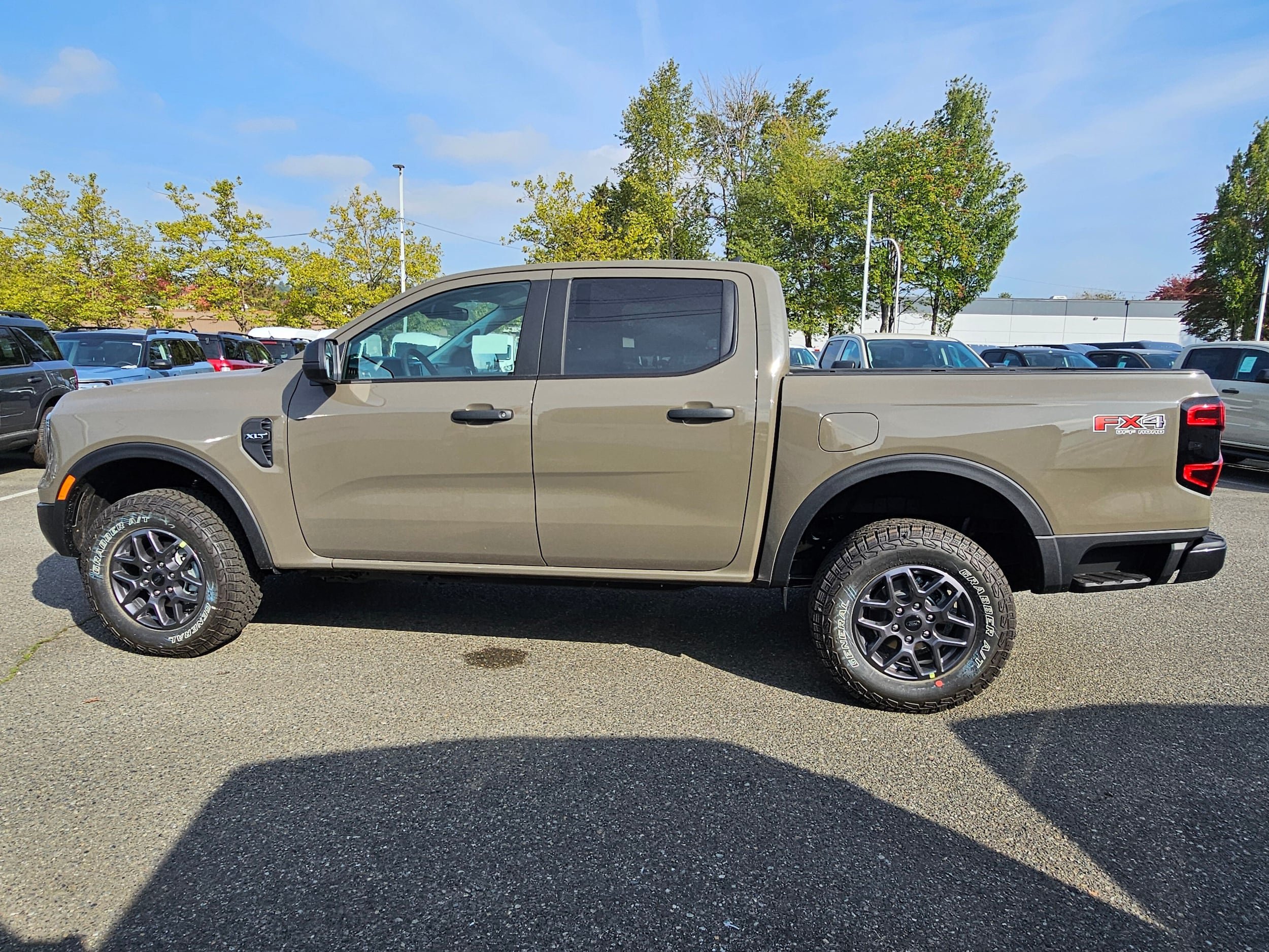 New 2026 Ford Ranger XLT w/ Equipment Group 301A High AWD/4WD image 8
