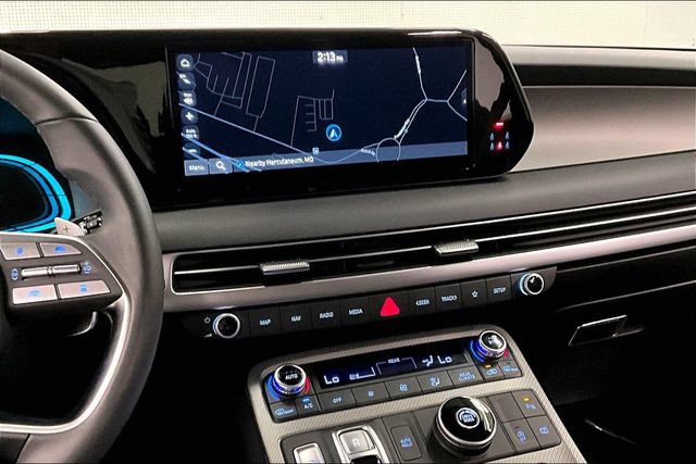 Used 2025 Hyundai Palisade SEL FWD image 7
