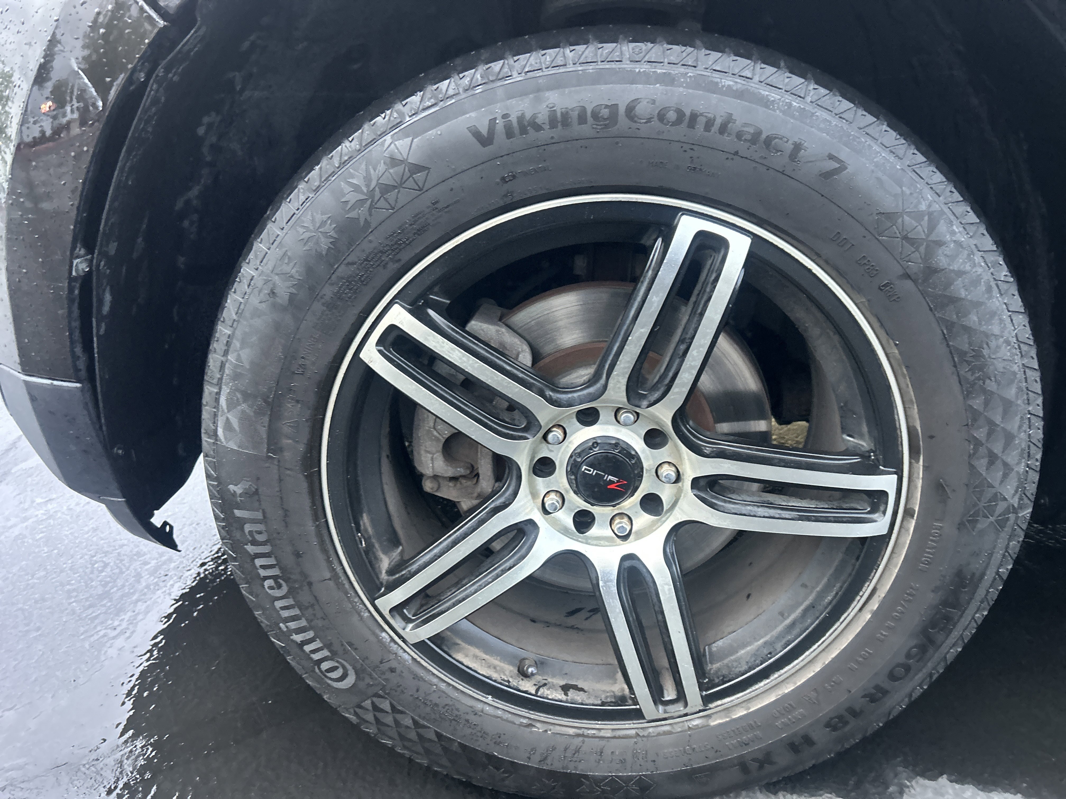 Used 2013 Ford Edge Limited AWD/4WD image 11