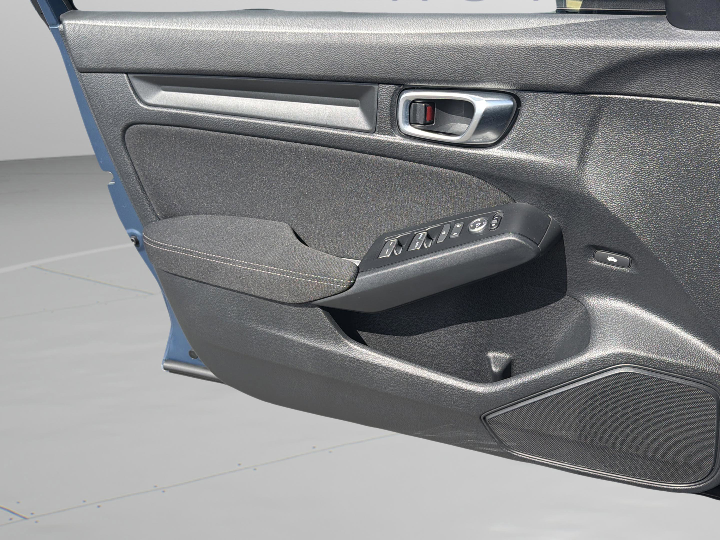 Certified 2025 Honda Civic Sport image 16