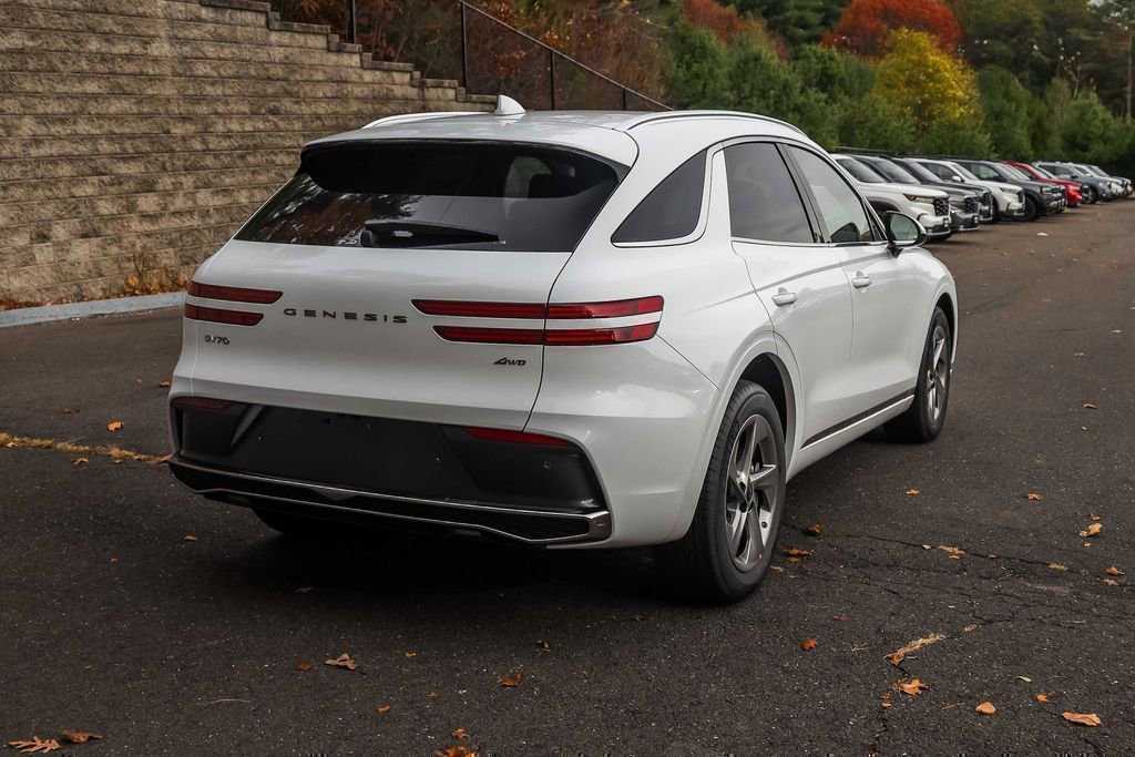 New 2026 Genesis GV70 2.5T image 3