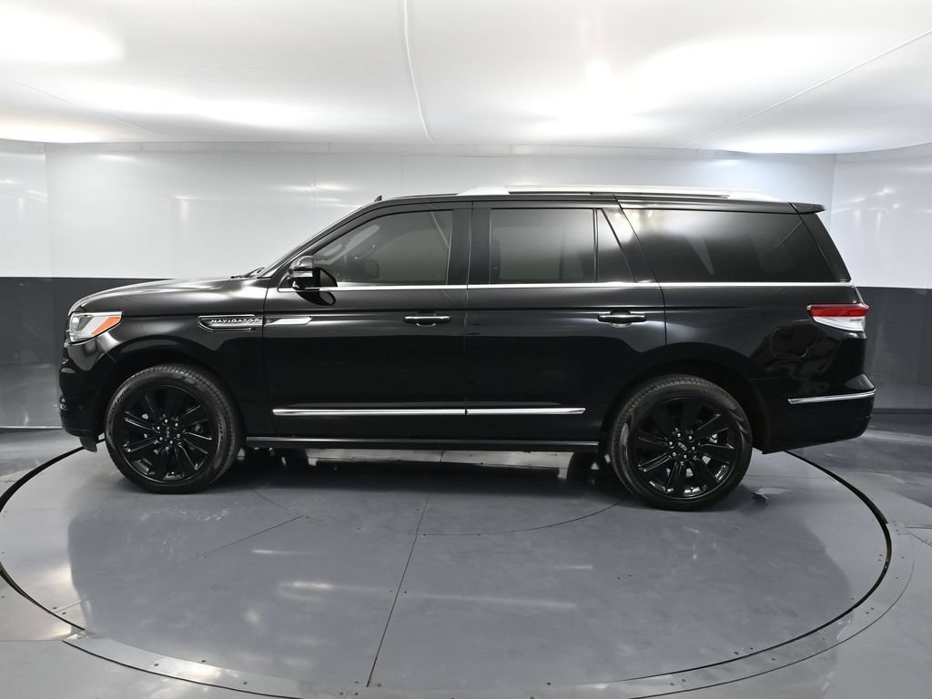 Used 2024 Lincoln Navigator Reserve w/ Equipment Group 201A AWD/4WD image 10