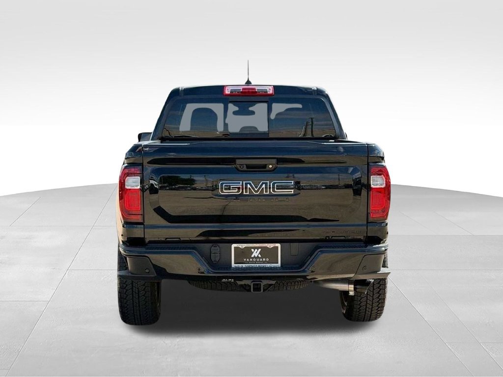 New 2026 GMC Canyon Denali w/ LPO, Denali Black Edition AWD/4WD image 4