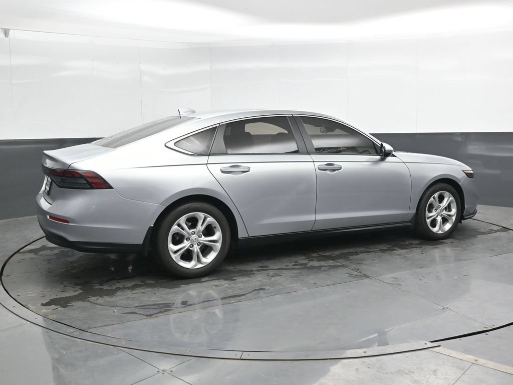 Used 2024 Honda Accord LX image 3