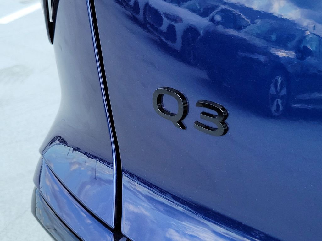 New 2026 Audi Q3 quattro 2.0T AWD/4WD image 5