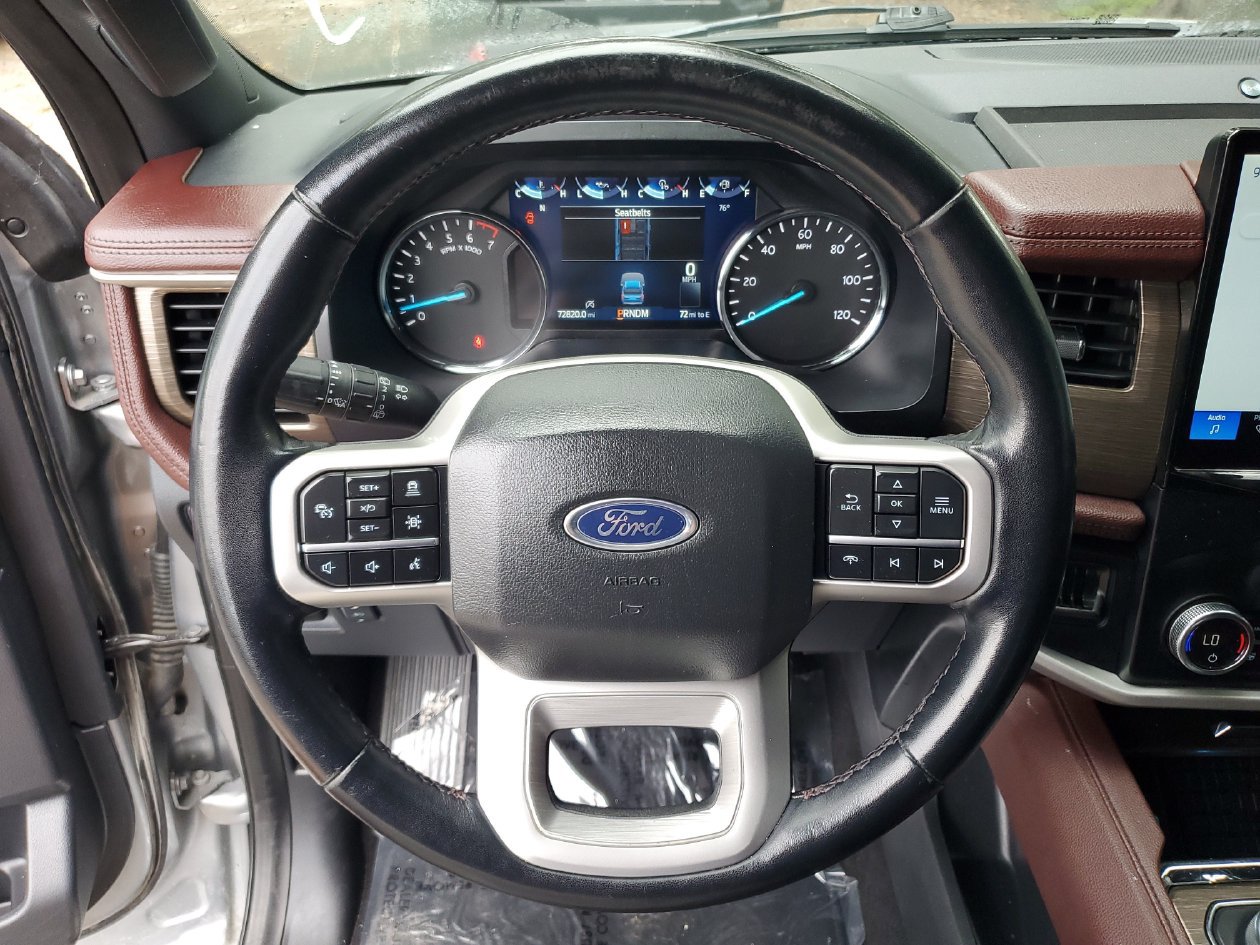 Used 2024 Ford Expedition Limited RWD image 20