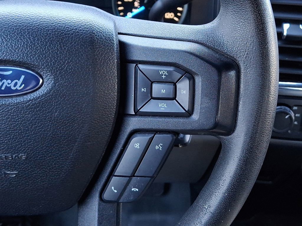 Used 2015 Ford F150 XLT AWD/4WD image 24