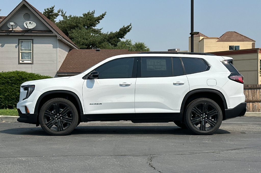 New 2026 GMC Acadia Elevation w/ Super Cruise Package AWD/4WD image 10