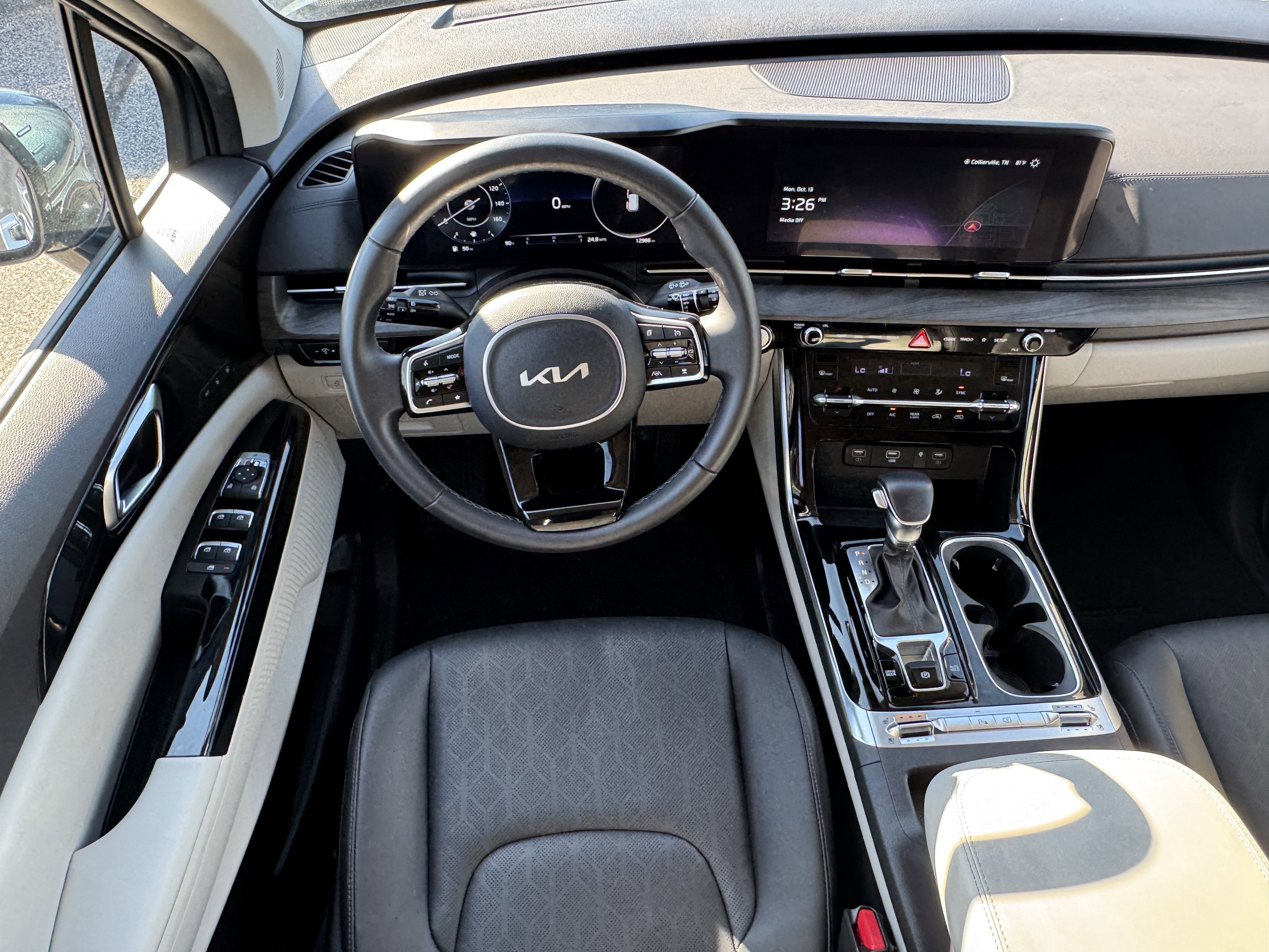 Used 2024 Kia Carnival SX image 12