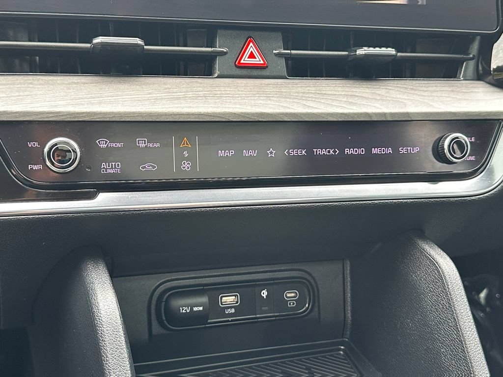 Certified 2023 Kia Sportage X-Pro Prestige AWD/4WD image 24