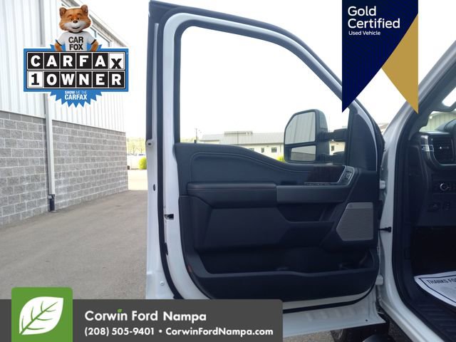 Used 2025 Ford F350 Lariat w/ Camper Package image 12
