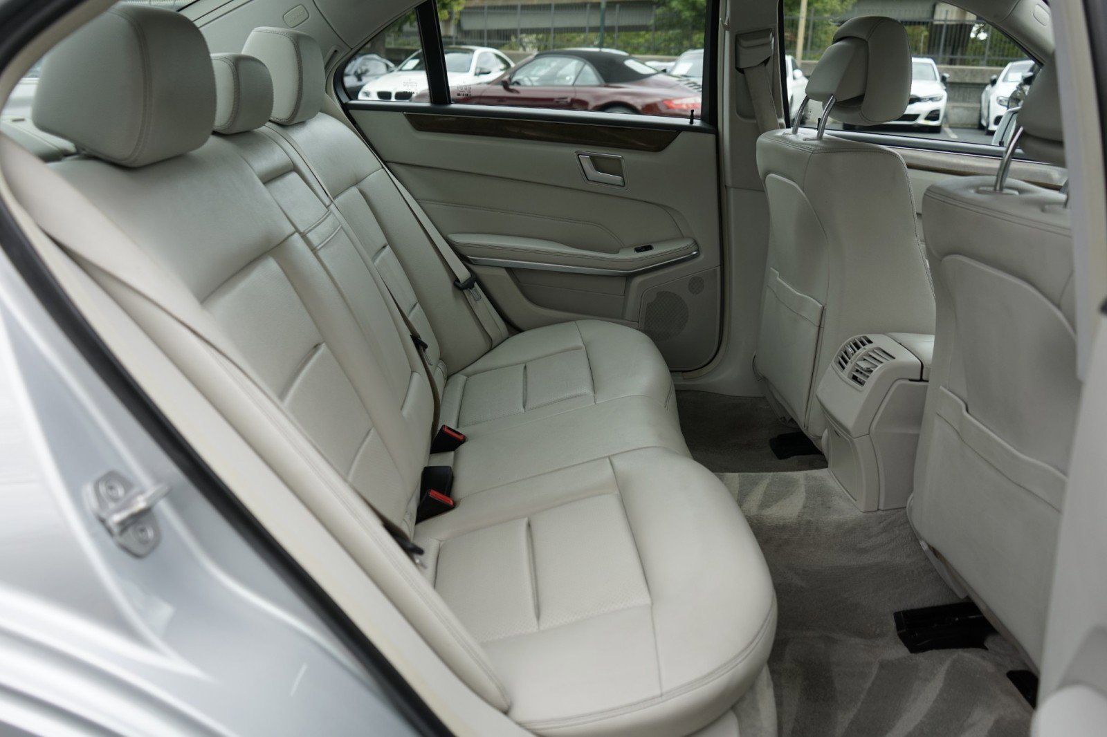 Used 2014 Mercedes-Benz E 350 Sedan image 21