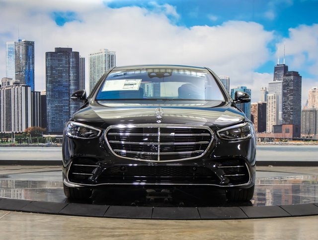 New 2026 Mercedes-Benz S 580 4MATIC Sedan image 3