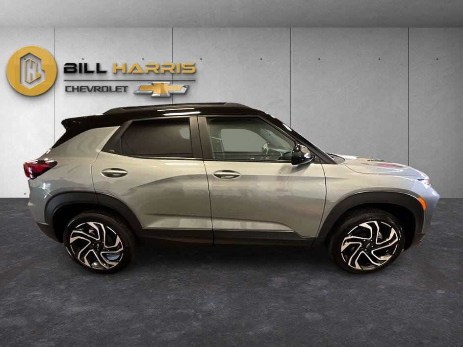 Used 2025 Chevrolet TrailBlazer RS w/ Convenience Package AWD/4WD image 10