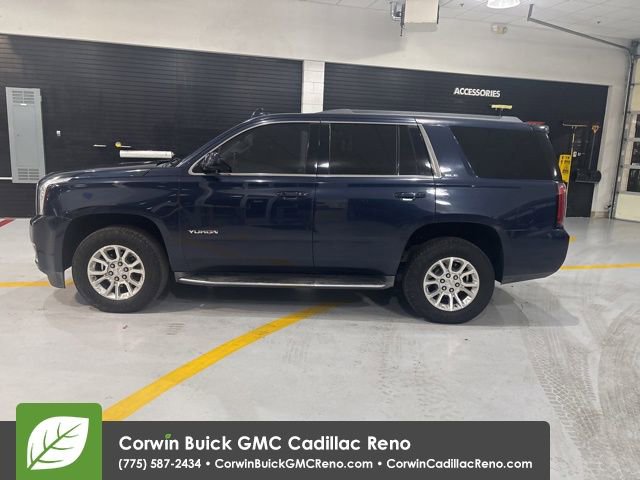 Used 2017 GMC Yukon SLE w/ HD Trailering Package image 5