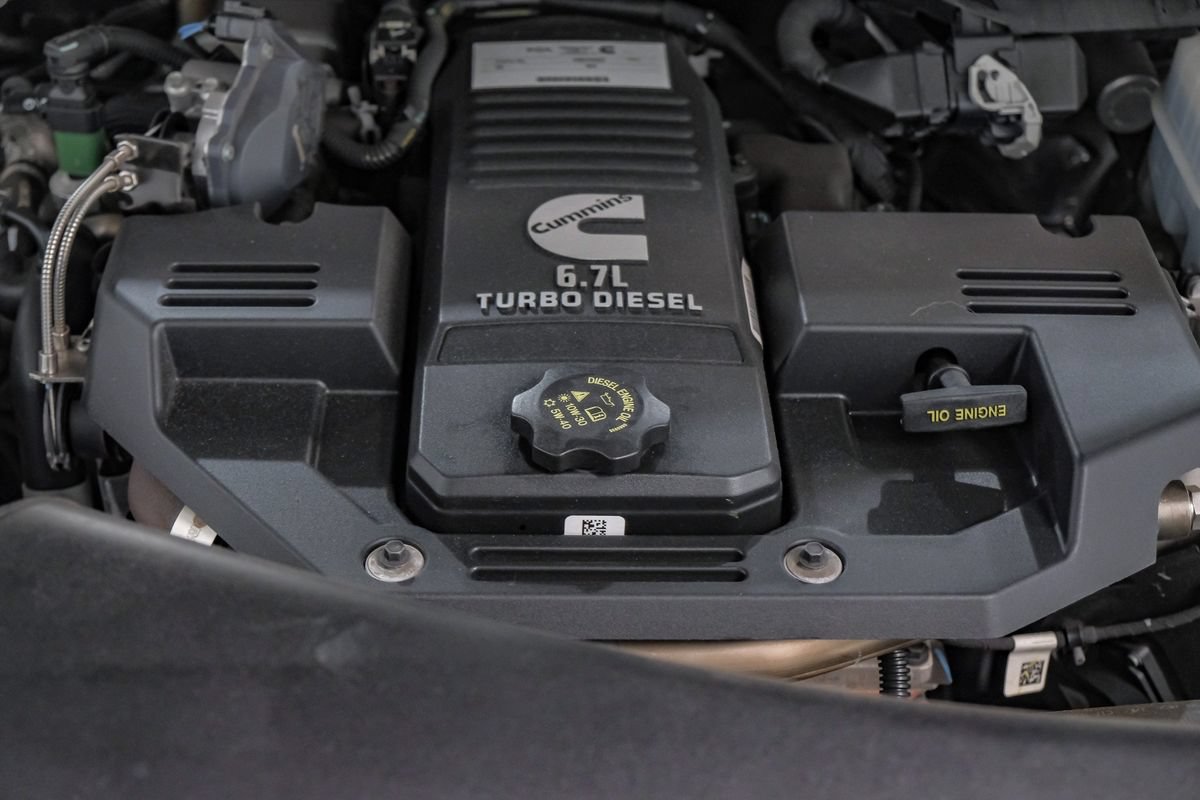 Used 2022 RAM 3500 Limited AWD/4WD image 65