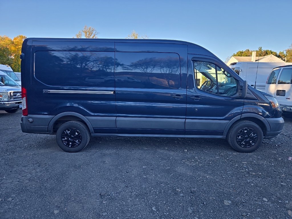 Used 2017 Ford Transit 250 148 Medium Roof RWD image 4