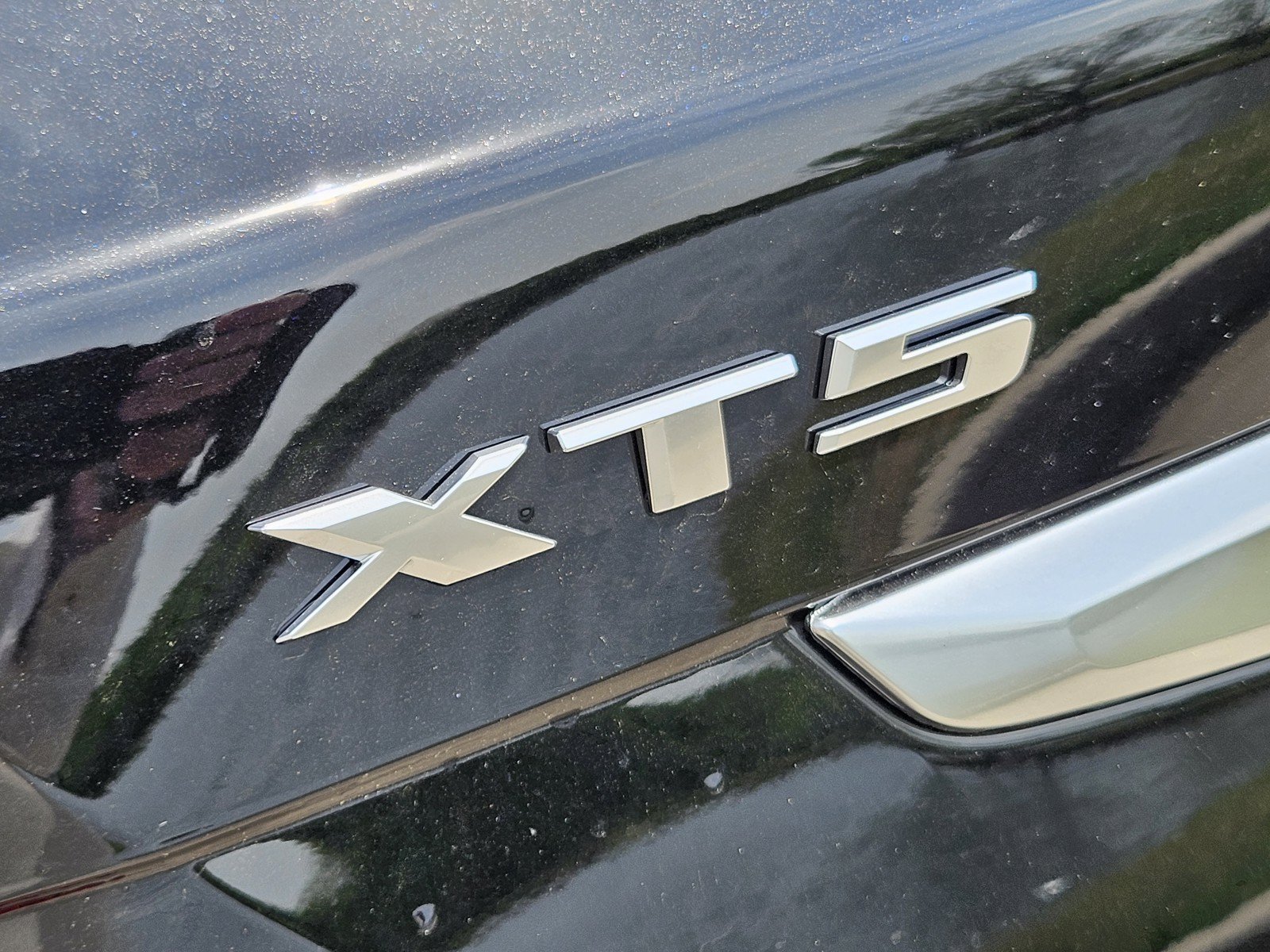 New 2026 Cadillac XT5 Luxury FWD image 8