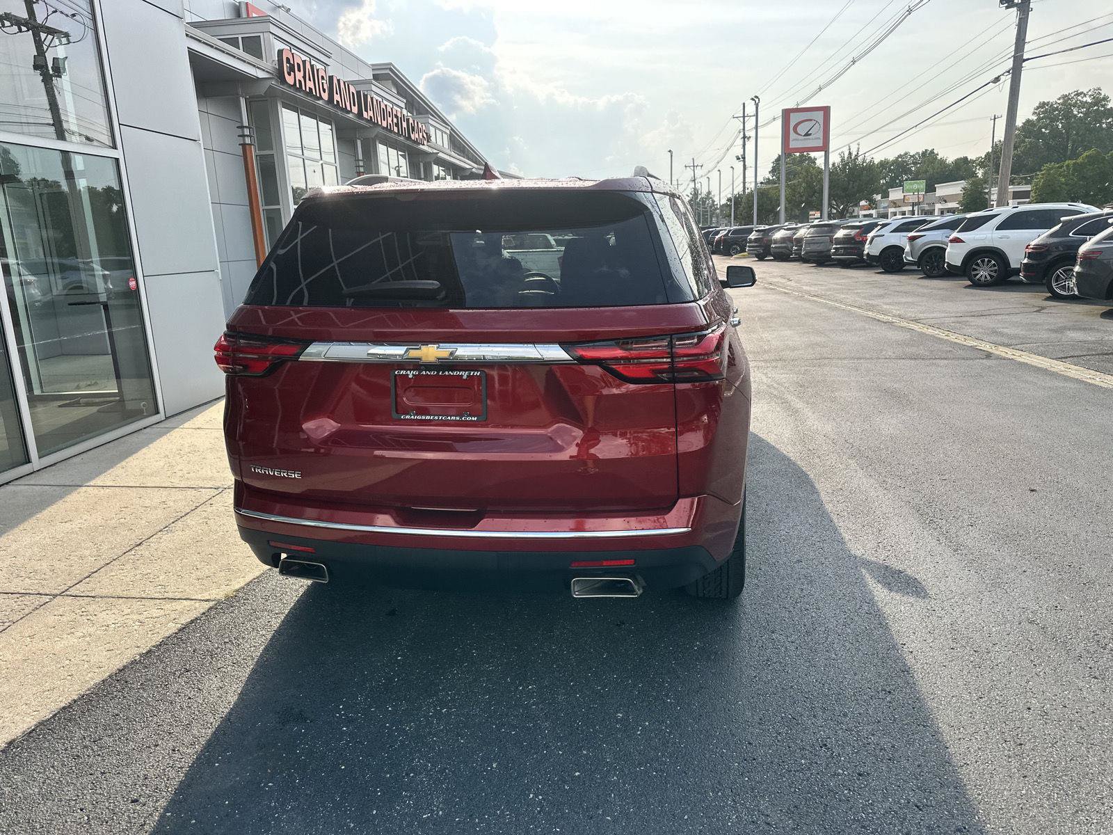 Used 2023 Chevrolet Traverse High Country FWD image 11