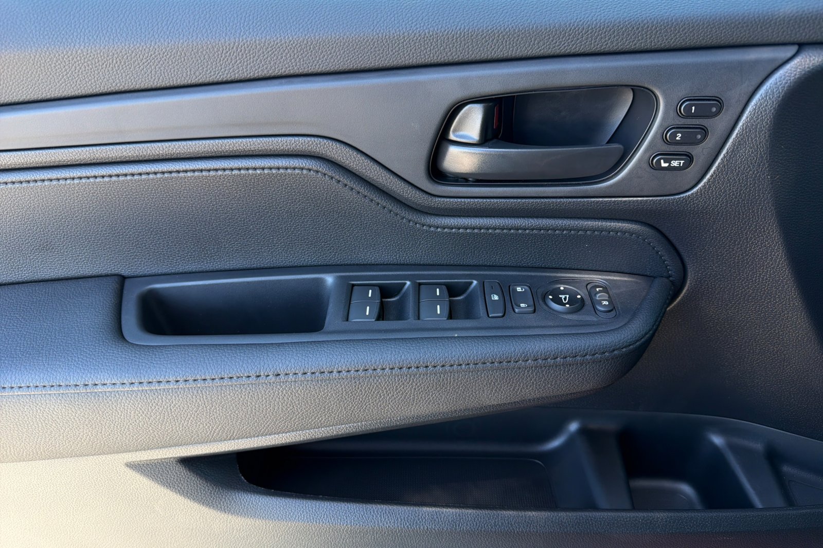 New 2026 Honda Odyssey Sport-L image 10