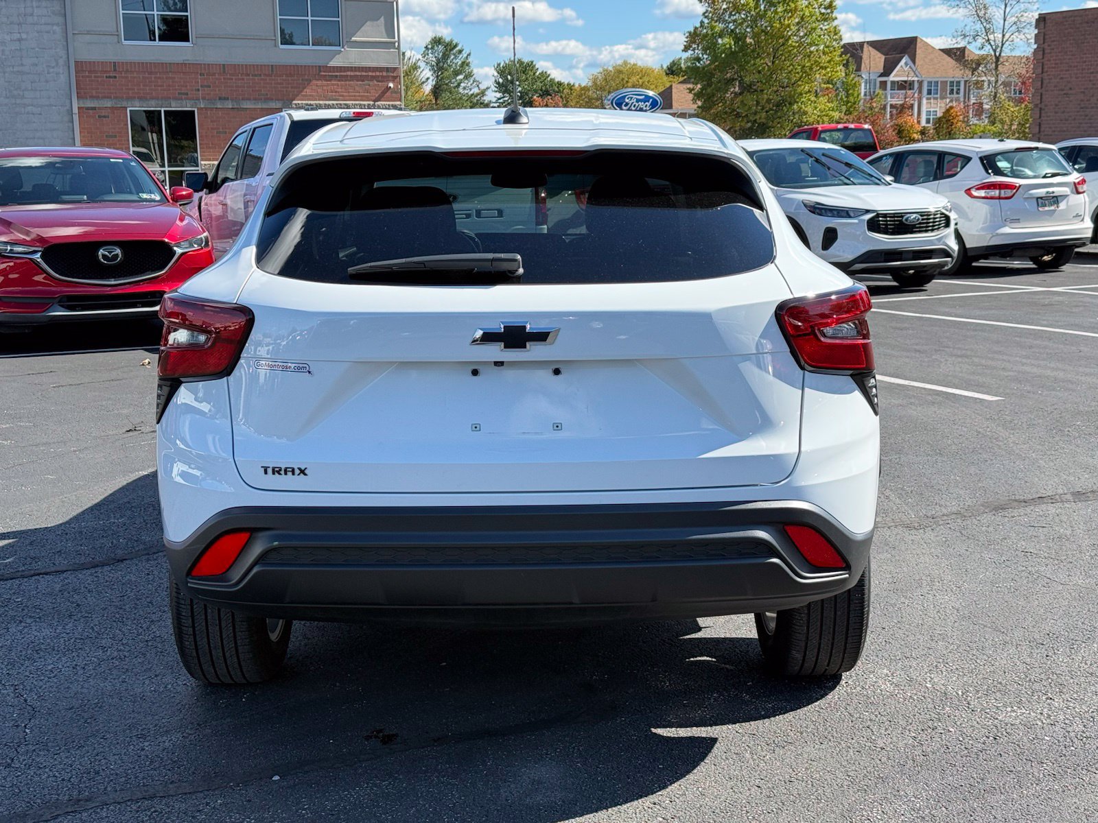 Used 2025 Chevrolet Trax LS w/ LS Convenience Package FWD image 5