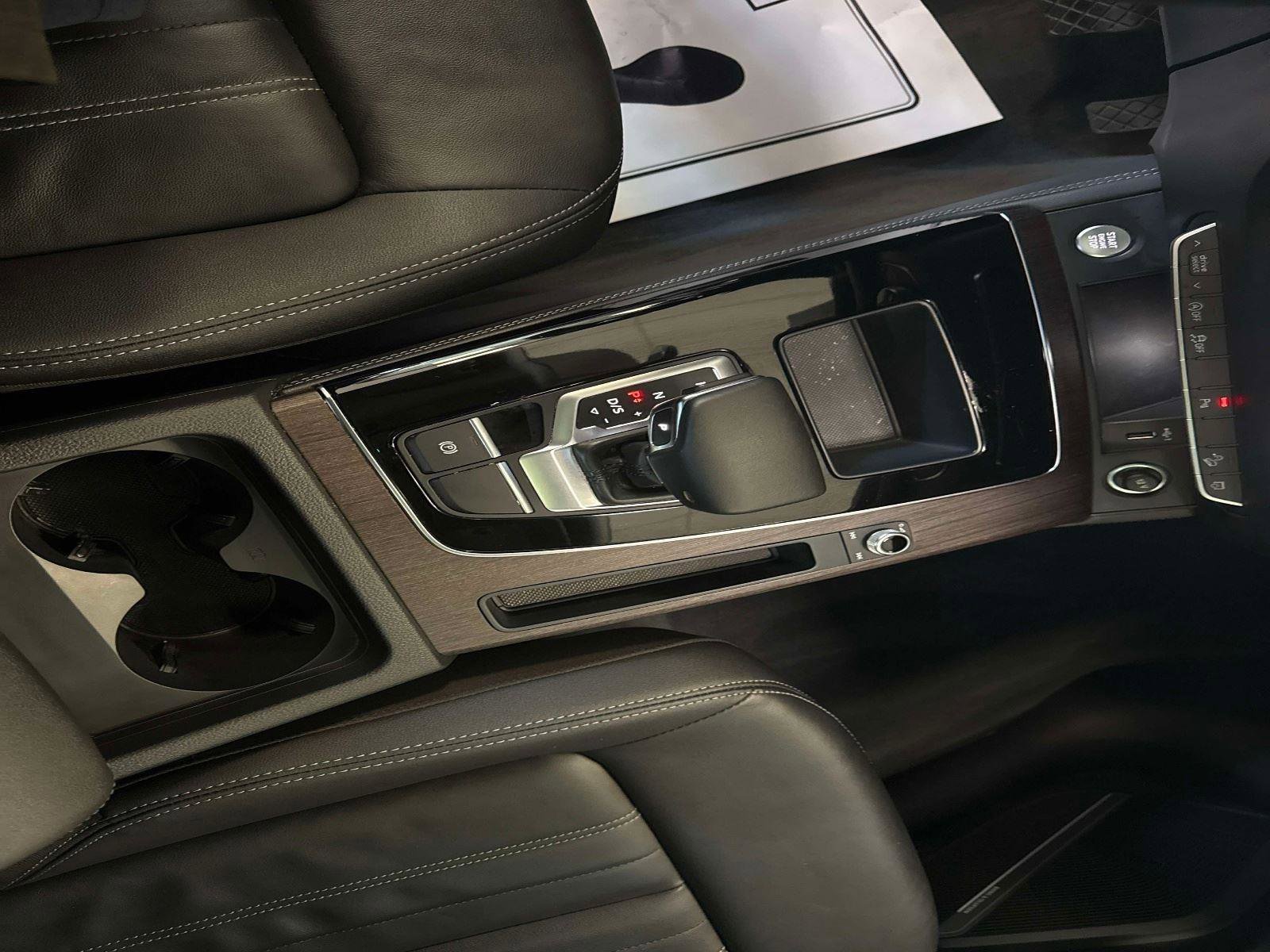 Used 2023 Audi Q5 Premium Plus w/ Premium Plus Package image 24