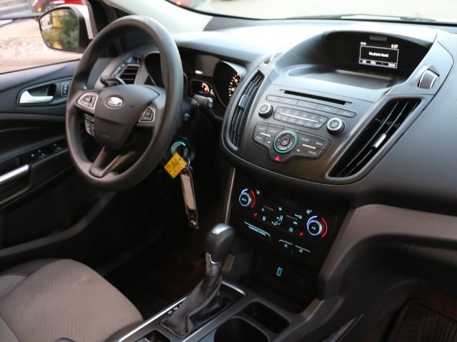 Used 2017 Ford Escape SE w/ SE Cold Weather Package AWD/4WD image 12