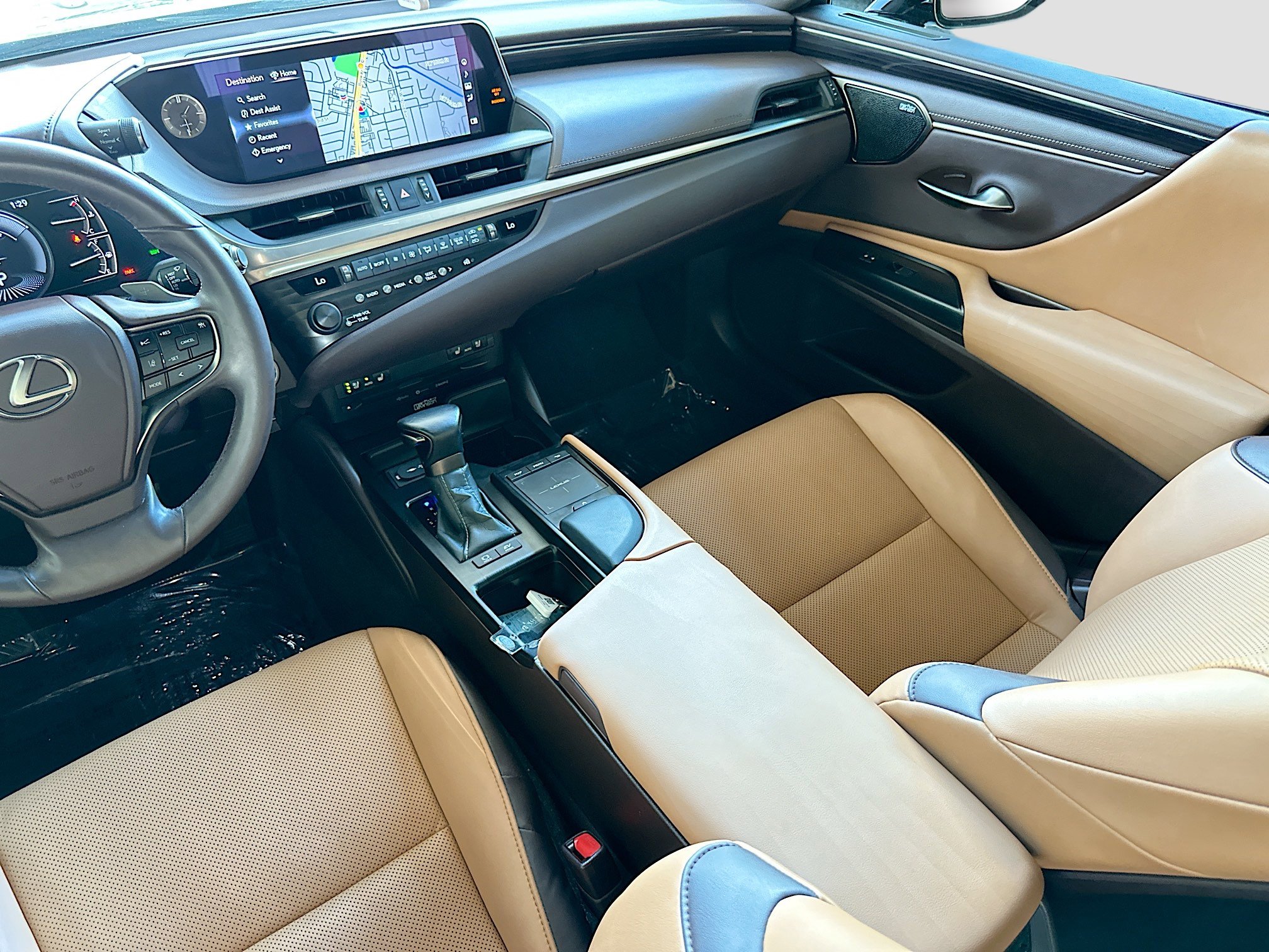 Used 2020 Lexus ES 300h w/ Premium Package FWD image 24