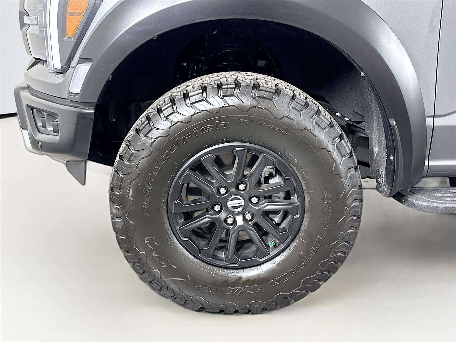 Used 2025 Ford F150 Raptor image 46