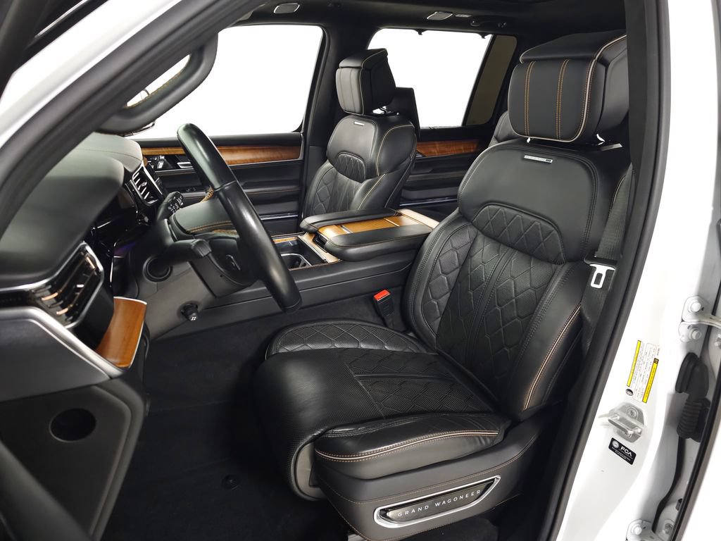 Used 2022 Jeep Grand Wagoneer Series III w/ Rear Seat Video Group 1 AWD/4WD image 21