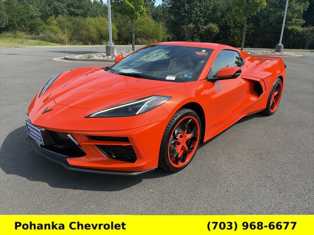 Used 2021 Chevrolet Corvette Stingray Premium Conv w/ Z51 Performance Package RWD image 3