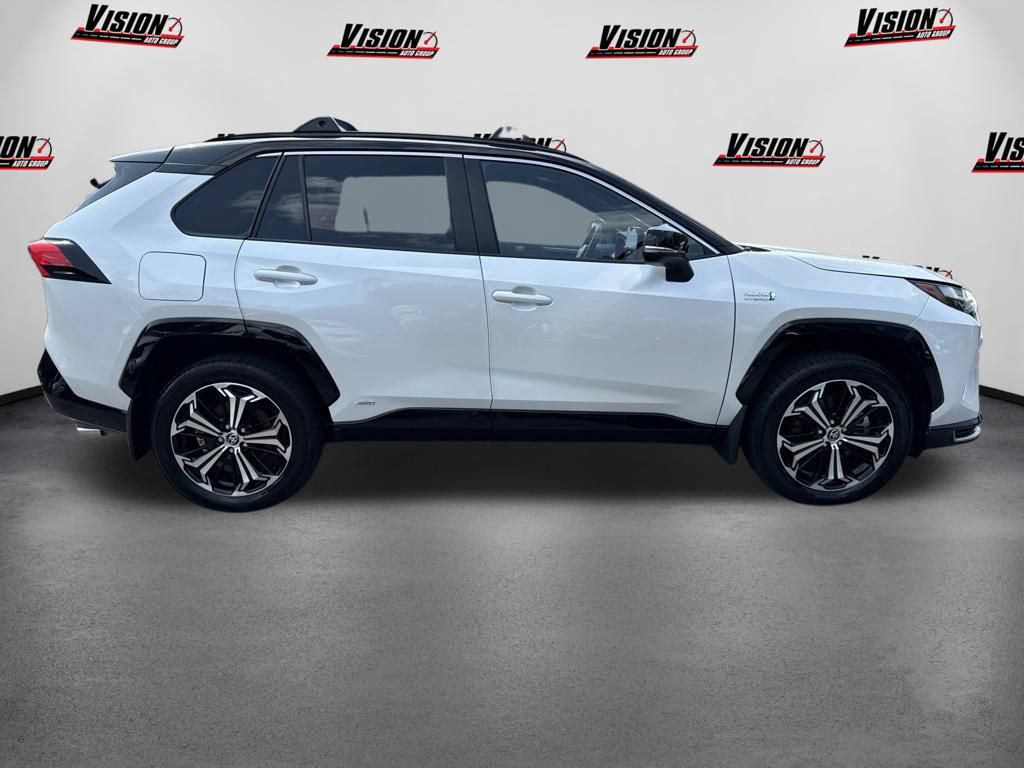 Used 2023 Toyota RAV4 XSE w/ Premium Package AWD/4WD image 4